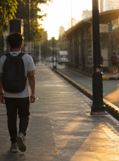 Why Walking Daily Is Becoming the Most Underrated Fitness Trend
